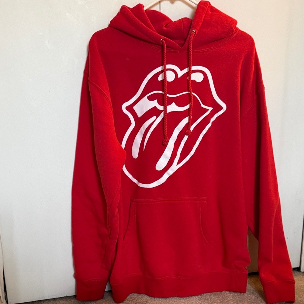 Rolling Stones Red Hoodie w White Tongue Logo. Got at concert maybe worn once